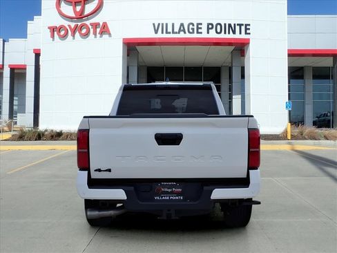 New 2025 Toyota Tacoma SR5 image 4