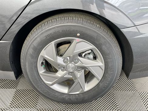 New 2026 Hyundai Sonata SE FWD image 23