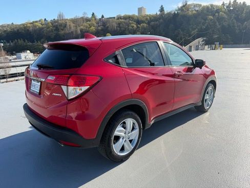 Used 2020 Honda HR-V EX image 3