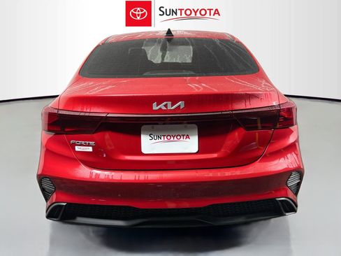 Used 2024 Kia Forte LXS image 5
