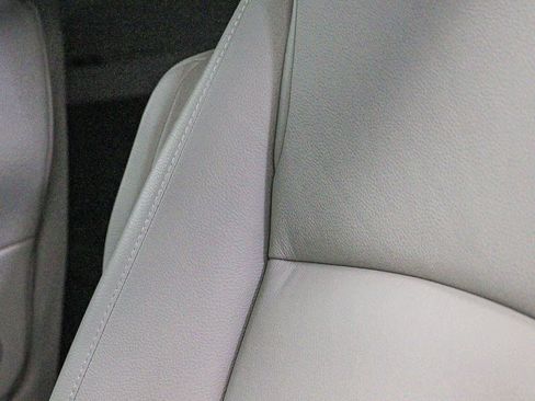 Used 2025 Honda Odyssey EX-L image 26