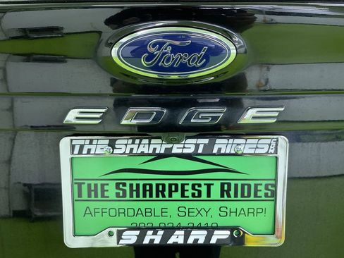 Used 2024 Ford Edge Titanium image 12