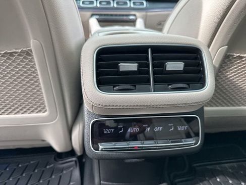 New 2026 Mercedes-Benz GLS 450 4MATIC image 25