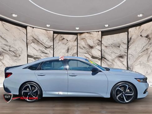 Used 2021 Honda Accord Sport Special Edition image 4