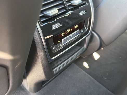 Used 2025 BMW X5 xDrive40i w/ Climate Comfort Package AWD/4WD image 12