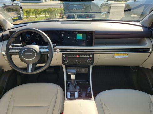 Used 2025 Hyundai Tucson SEL image 18