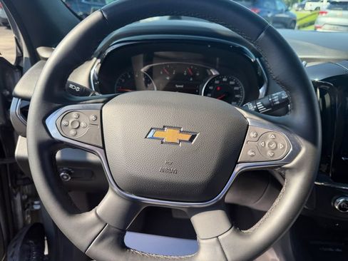 Certified 2023 Chevrolet Traverse LT AWD/4WD image 15