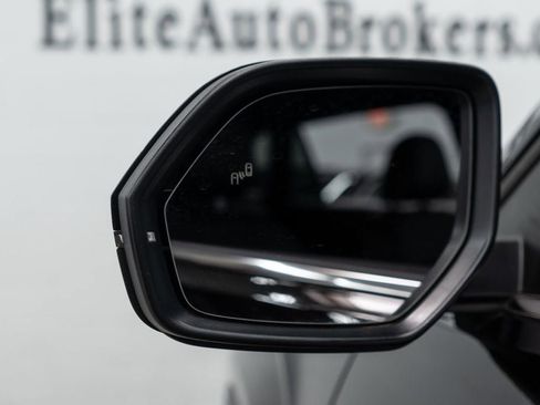 Used 2024 Volkswagen Atlas Cross Sport SE AWD/4WD image 44