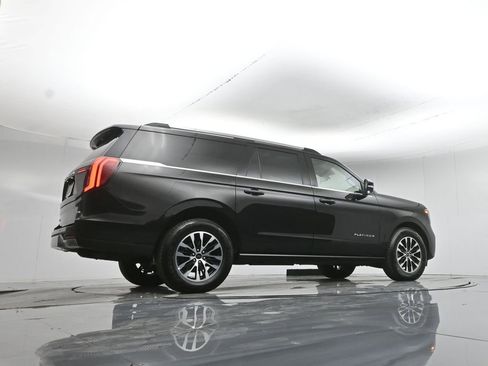 Certified 2025 Ford Expedition Max Platinum AWD/4WD image 54