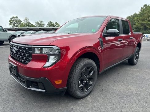 Used 2025 Ford Maverick XLT w/ XLT Luxury Package AWD/4WD image 1