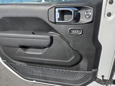 New 2026 Jeep Gladiator Mojave image 22