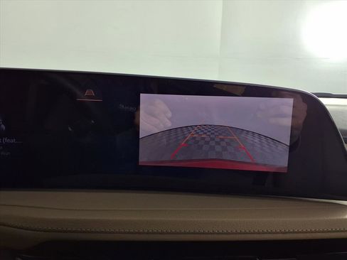 Certified 2024 Cadillac XT4 Luxury w/ Cold Weather Package image 19