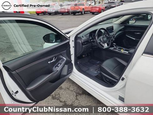 Certified 2023 Nissan Sentra SR w/ SR Premium Package FWD image 10