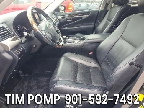 Used 2013 Lexus LS 460 w/ Comfort Pkg image 4
