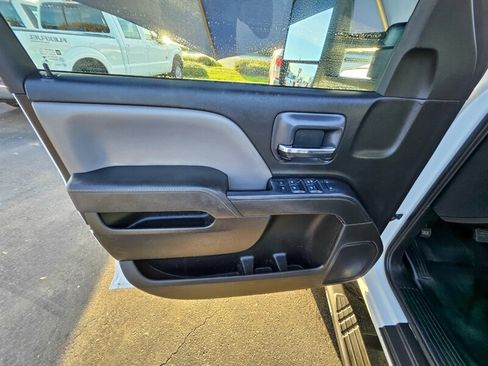 Used 2015 Chevrolet Silverado 2500 W/T image 25
