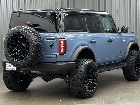 Used 2025 Ford Bronco Outer Banks AWD/4WD image 5