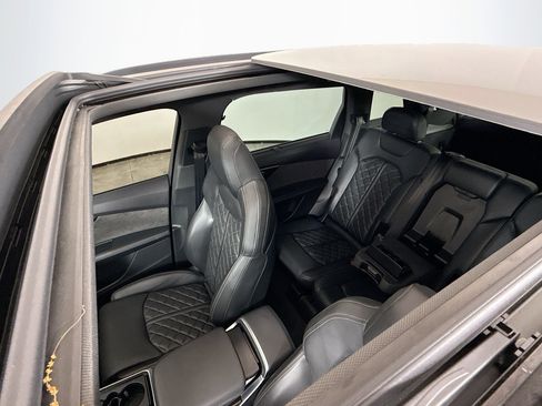 Used 2021 Audi SQ7 Premium Plus image 14