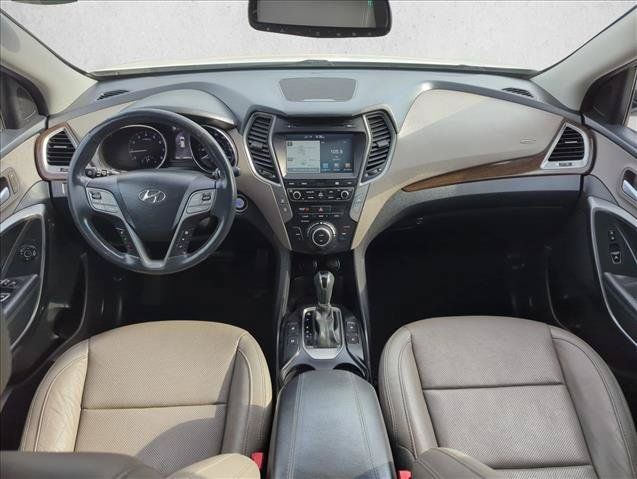 Used 2017 Hyundai Santa Fe Sport w/ 2.4L Tech Package 04 FWD image 19