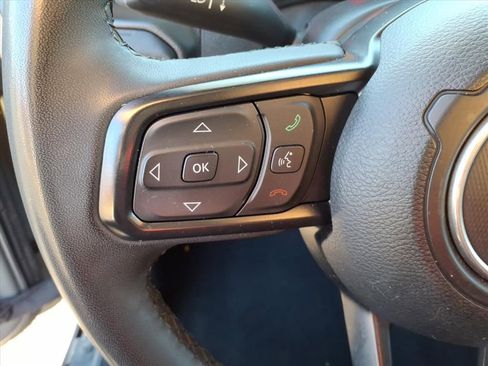 Used 2023 Jeep Gladiator Sport image 31