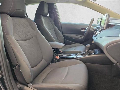 Used 2021 Toyota Corolla LE FWD image 20