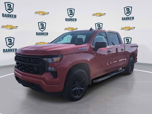 Used 2024 Chevrolet Silverado 1500 Custom AWD/4WD image 1