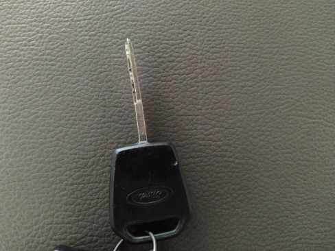 Used 2017 Ford F150 XL w/ Trailer Tow Package image 32