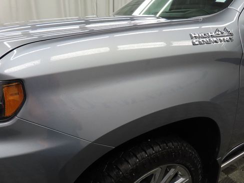 Used 2019 Chevrolet Silverado 1500 High Country w/ High Country Premium Package AWD/4WD image 52