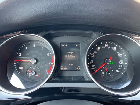 Used 2016 Volkswagen Jetta GLI SE FWD image 12