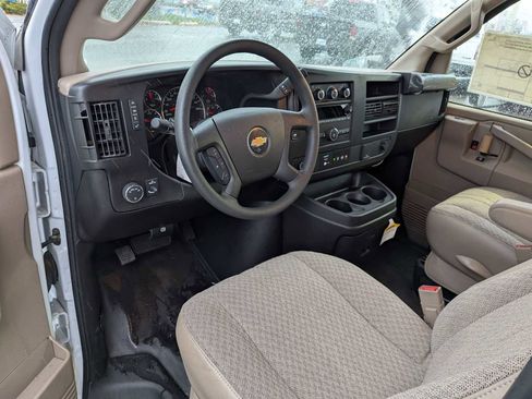 New 2024 Chevrolet Express 3500 w/ Power Convenience Package image 2