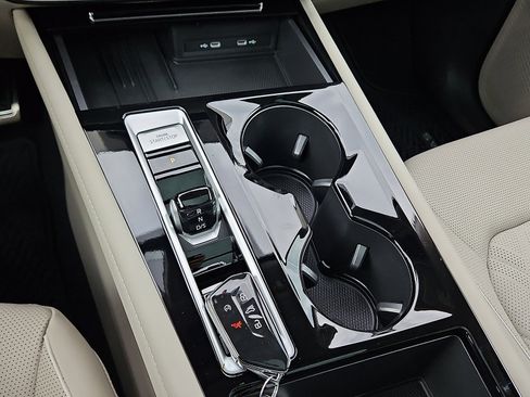 New 2026 Volkswagen Atlas SEL Premium R-Line image 17