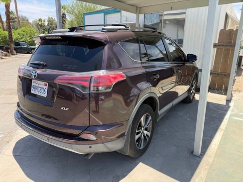 Certified 2018 Toyota RAV4 XLE FWD image 11