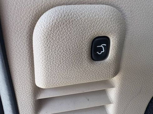 Used 2014 Jeep Grand Cherokee Limited RWD image 19