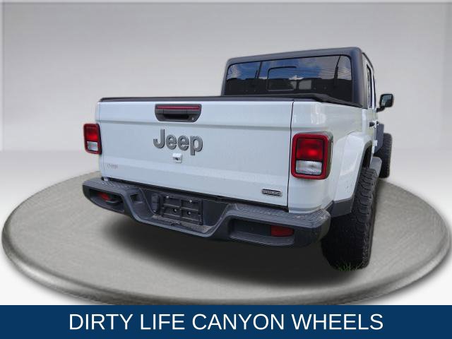 Used 2020 Jeep Gladiator Overland AWD/4WD image 6