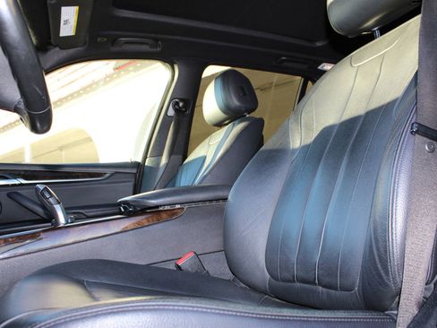 Used 2017 BMW X5 sDrive35i image 12