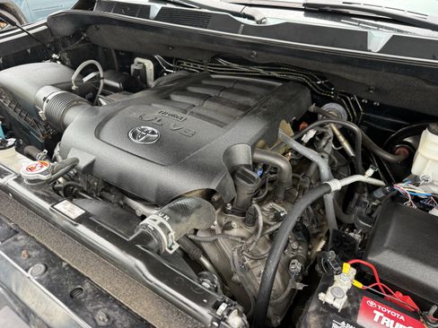 Used 2021 Toyota Tundra Limited w/ Nightshade Special Edition RWD image 33