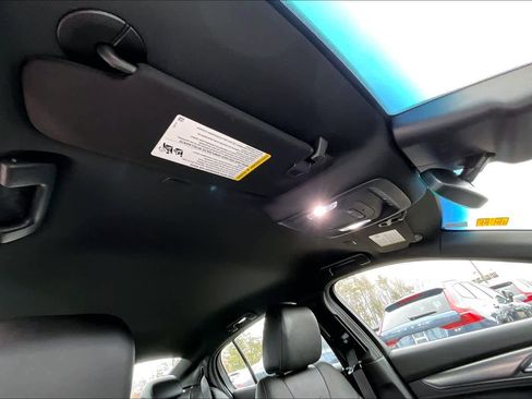 Used 2023 Cadillac CT5 Luxury AWD/4WD image 13