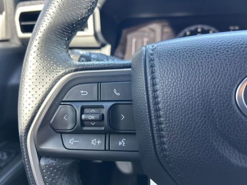 Certified 2025 Toyota 4Runner SR5 image 20