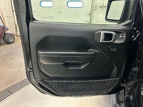 Certified 2021 Jeep Wrangler Unlimited Islander image 17