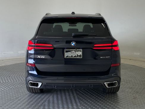 New 2026 BMW X5 xDrive40i w/ M Sport Package AWD/4WD image 10