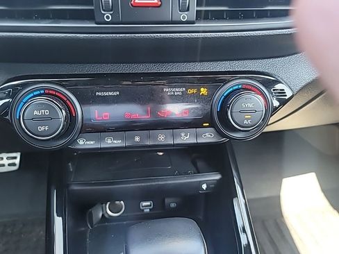 Certified 2023 Kia Forte GT image 16