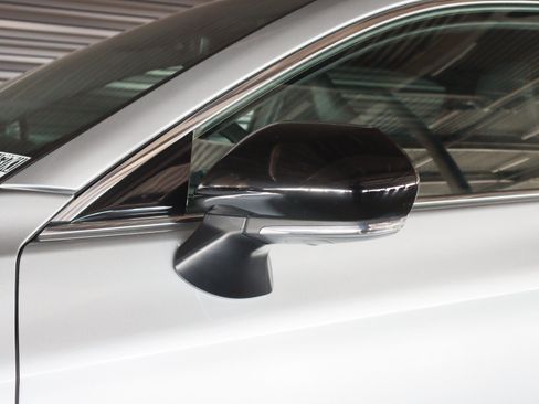 Used 2021 Toyota Avalon Touring w/ Advanced Safety Package FWD image 32