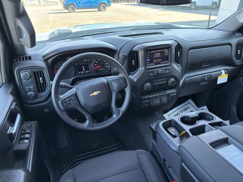 New 2026 Chevrolet Silverado 2500 Custom w/ Custom Value Package image 16