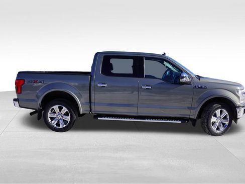 Used 2019 Ford F150 Lariat w/ Equipment Group 502A Luxury image 3
