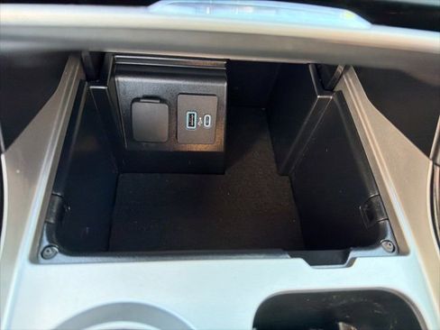 Used 2023 Ford Explorer ST-Line w/ Class IV Trailer Tow Package image 33