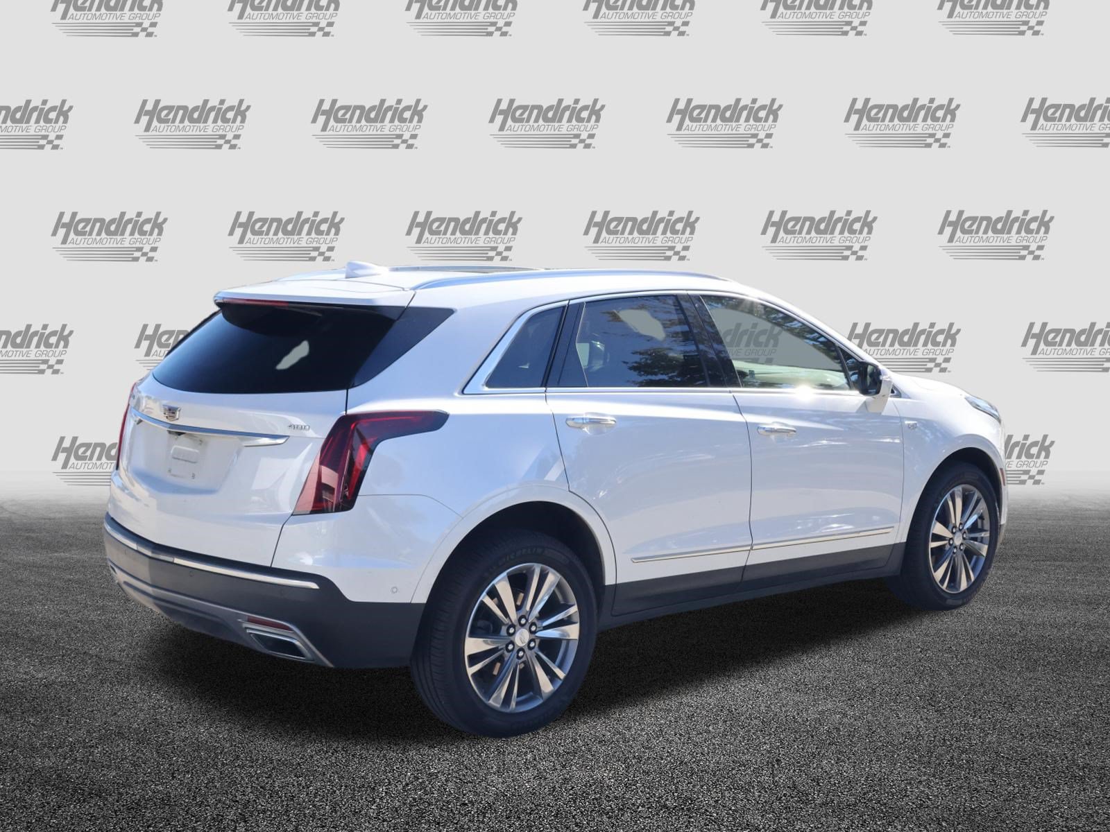 Used 2021 Cadillac XT5 Premium Luxury w/ Platinum Package FWD image 9
