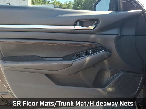 Used 2023 Nissan Altima 2.5 SR FWD image 15