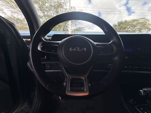 Used 2023 Kia Sportage EX FWD image 15