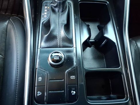 Used 2023 Kia Sorento S w/ Panoramic Sunroof Package FWD image 28