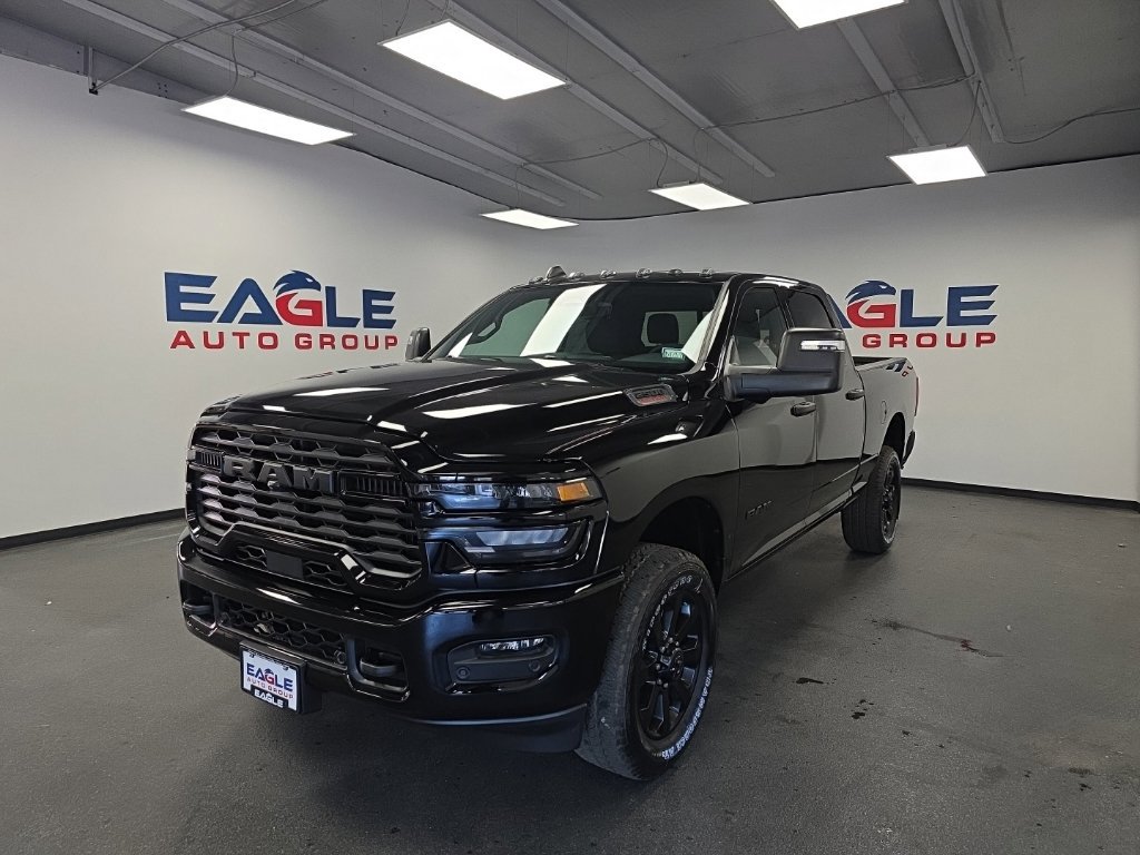 New 2026 RAM 2500 Big Horn AWD/4WD image 5