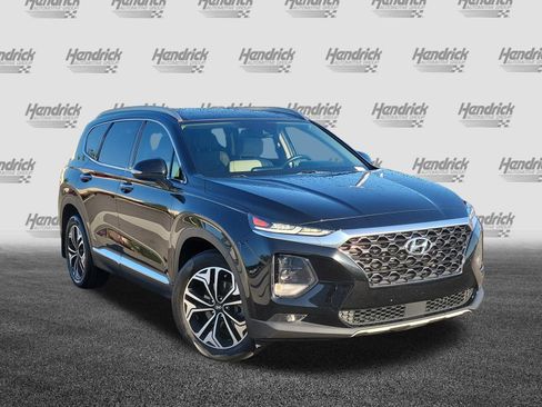 Used 2020 Hyundai Santa Fe SEL FWD image 2